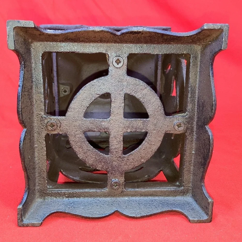 Vintage Lucky Horse Shoe Cast Iron Lantern / Equine Garden Lighting / 11.5″h